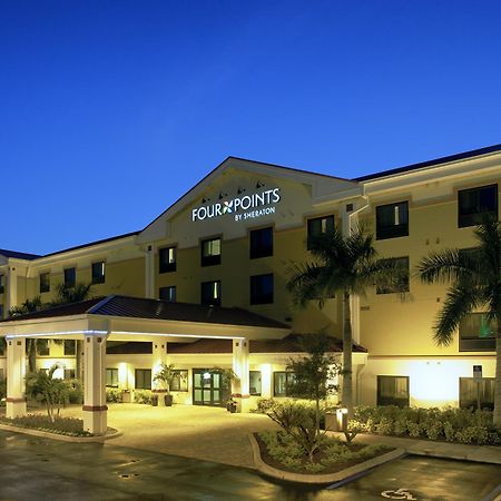 Four Points By Sheraton Fort Myers Airport Екстериор снимка