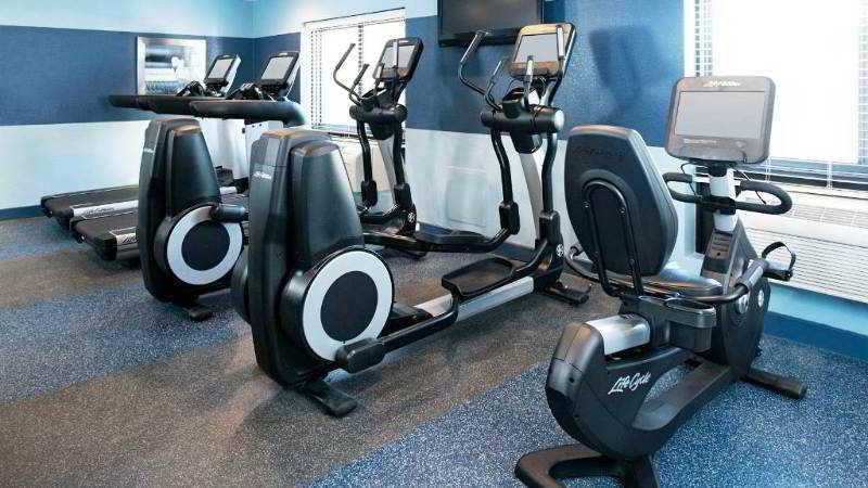 Four Points By Sheraton Fort Myers Airport Екстериор снимка
