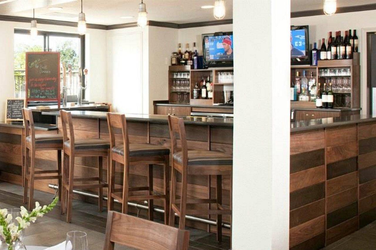 Four Points By Sheraton Fort Myers Airport Екстериор снимка
