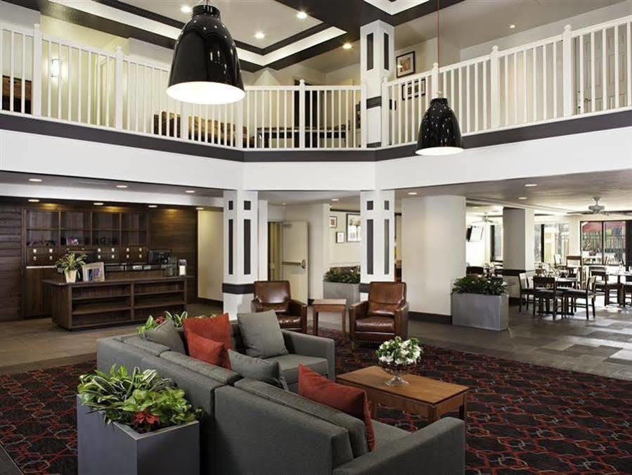 Four Points By Sheraton Fort Myers Airport Екстериор снимка