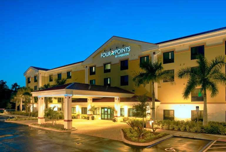 Four Points By Sheraton Fort Myers Airport Екстериор снимка